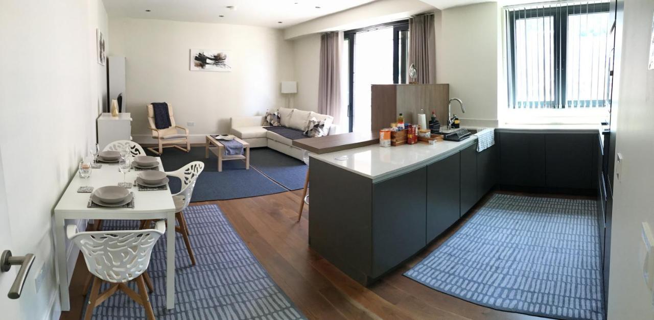 Luxurious Central Apartment With Pool Gibraltar Exterior foto